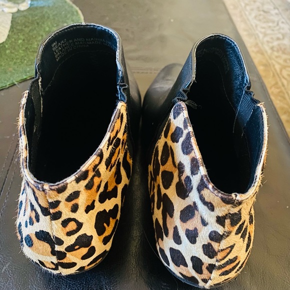 Apri Black and Leopard Booties (9) Like New! - Picture 6 of 7